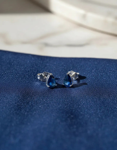 Brinco Gota Ponto de Luz Zircônia 5x7mm Prata 925